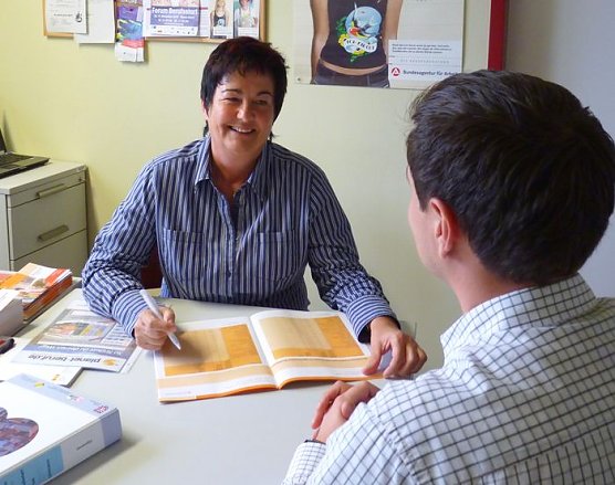 Beratung (Foto: Agentur für Arbeit) Beratung (Foto: Agentur für Arbeit)