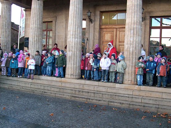 Weihnachtssingen der Kinder (Foto: Karl-Heinz Herrmann)