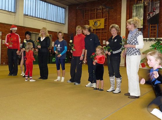 Weihnachtsturnen (Foto: Karl-Heinz Herrmann)