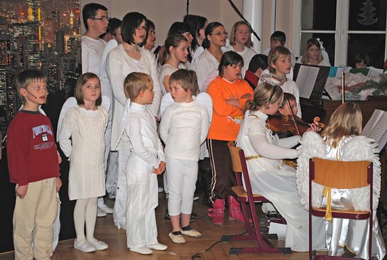 Weihnachtsmusical begeisterte (Foto: Notenland) Weihnachtsmusical begeisterte (Foto: Notenland)