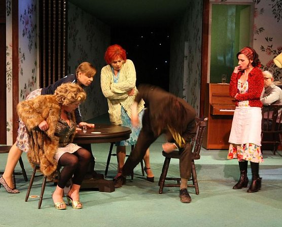 Am Nordhäuser Theater (Foto: P. Scholz) Am Nordhäuser Theater (Foto: P. Scholz)