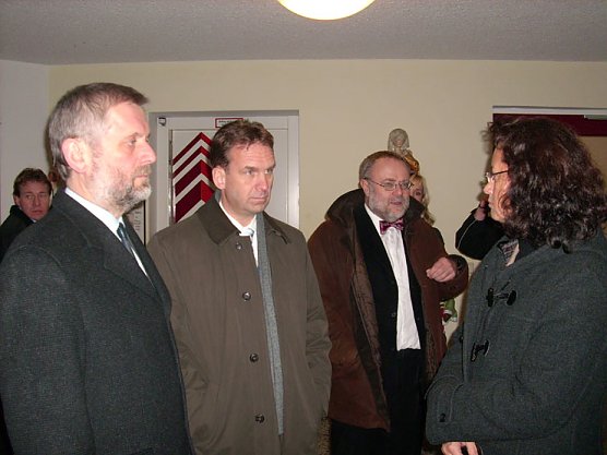 Ministerpr&auml;sindent Althaus, Landrat Hengstermann und Ina Carlstedt (Foto: Karl-Heinz Herrmann)