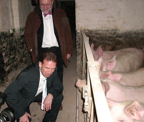 Lachender Landrat mit Ministerpr&auml;sident Th&uuml;ringens (Foto: Karl-Heinz Herrmann)