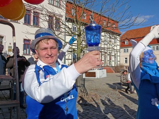 Rosensonntagsumzug (Foto: Karl-Heinz Herrmann) Rosensonntagsumzug (Foto: Karl-Heinz Herrmann)