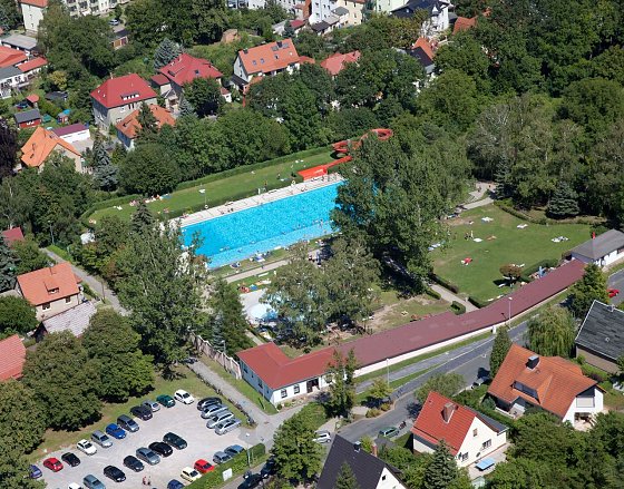 Bild: Luftbild des Freibades in Sondershausen
