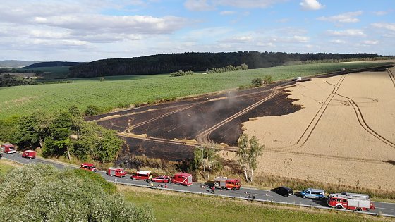 Bild: Feldbrand im Kyffh&auml;userkreis