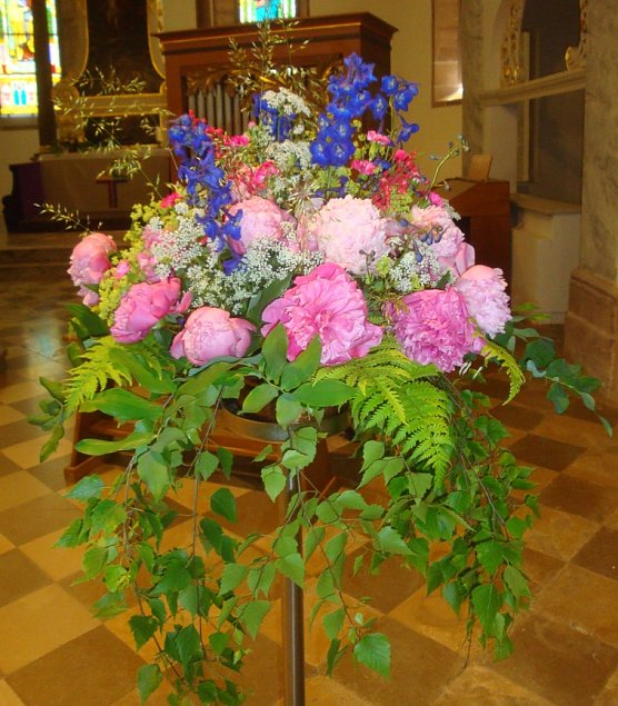 Bild: Konfirmation in der Unterkirche