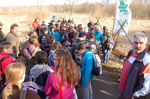 Bild: Baumpflanzung am Kyffh&auml;user