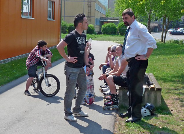 Bild: Abschluss in Skate-Arena