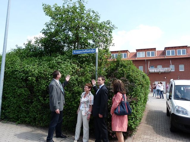 Bild: Einweihung der Knappschaftsstra&szlig;e