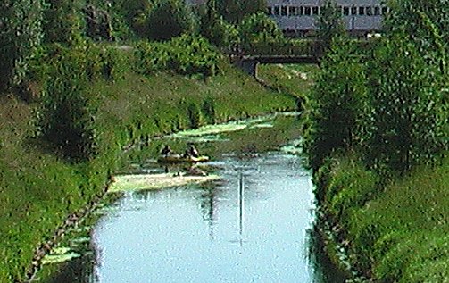 Bild: Schlauchboot auf der Wipper