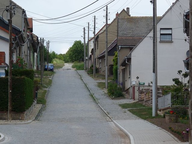 Bild: &Uuml;bergabe Tilledaer Stra&szlig;e