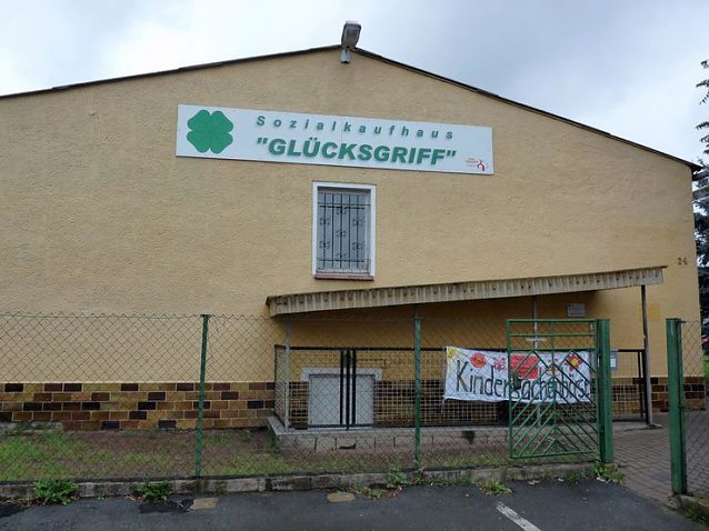 Bild: Sozialkaufhaus besucht