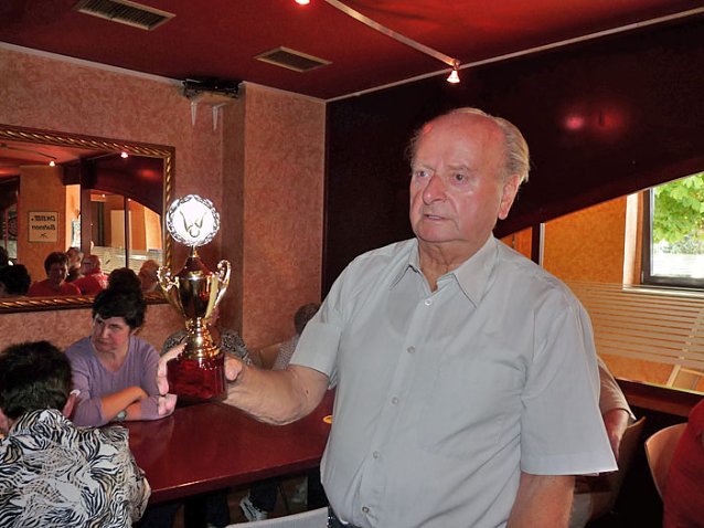 Bild: Pokal nach Sondershause