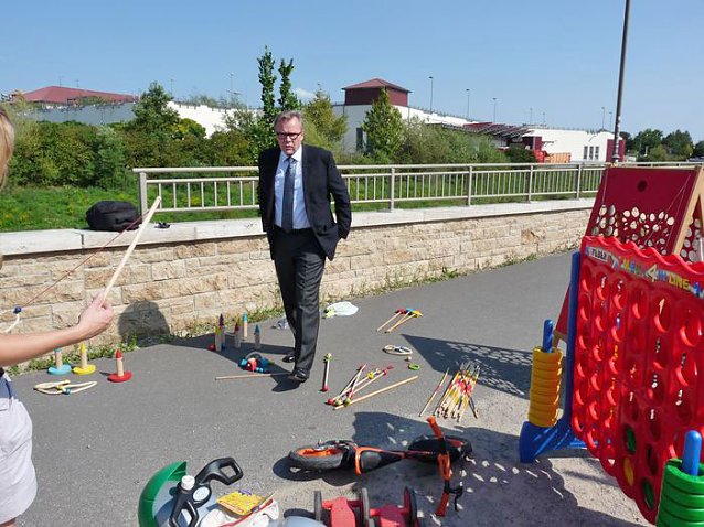 Bild: "Spielmobileinsatz im Wohngebiet Wippertor"