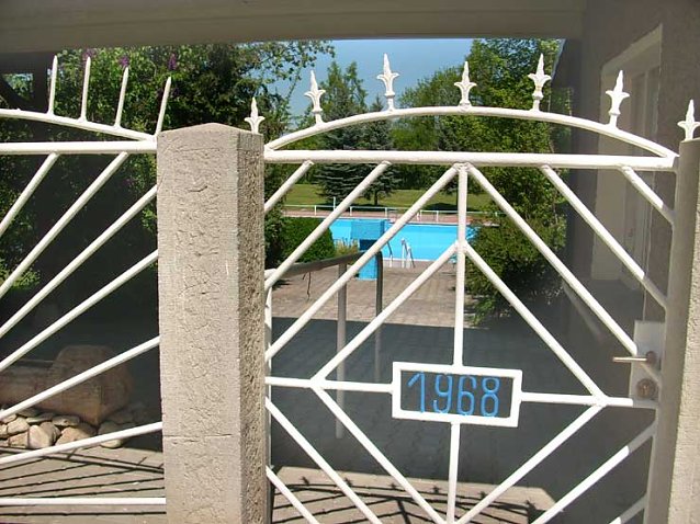Bild: Schwimmbad Ebeleben
