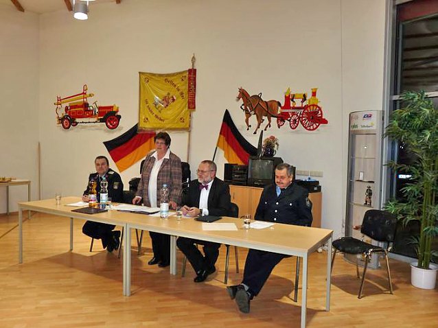 Bild: Kameraden diskutierten zahlreich mit