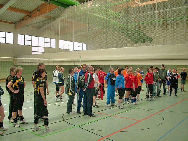 Bild: Volleyballer unter sich