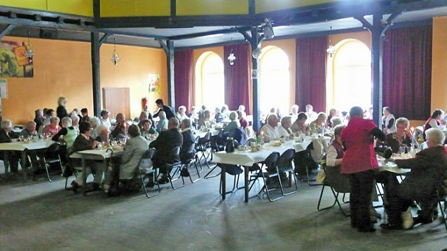 Bild: Fr&uuml;hlingsfest der Senioren