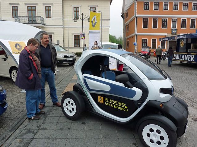 Bild: Verregneter Start