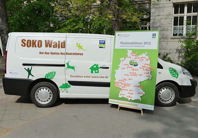 Bild: Das Waldmobil kommt