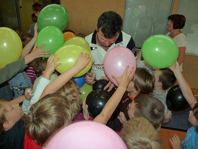 Bild: Beachparty im Trockenem