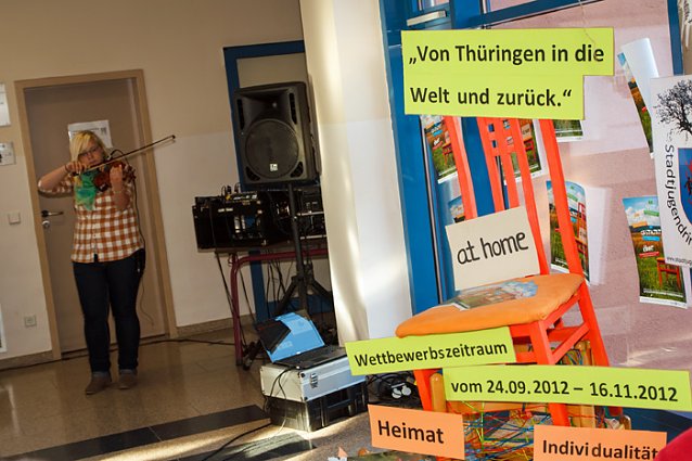 Bild: At home � Wir suchen Euch!