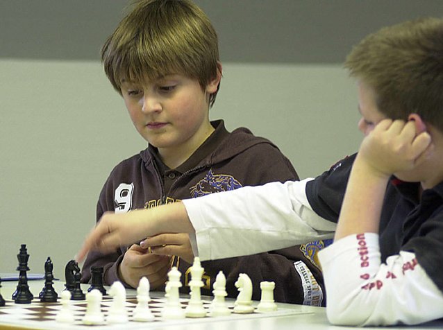 Bild: Schachspielen im JUST