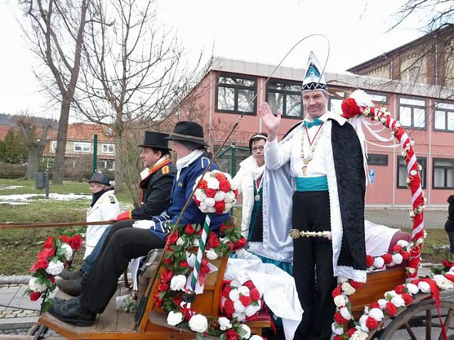 Bild: Narrenumzug in Frankenhusen