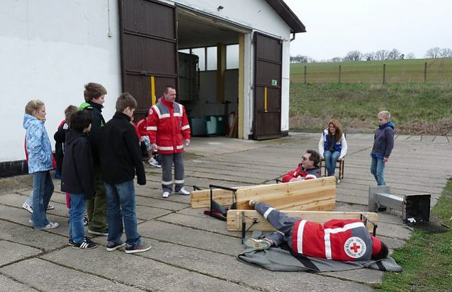 Bild: Mimengruppe aktiv