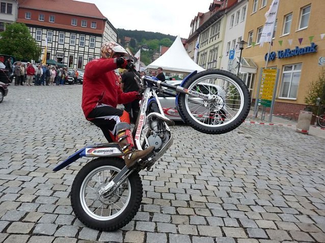 Bild: Markt zum Fliederfest