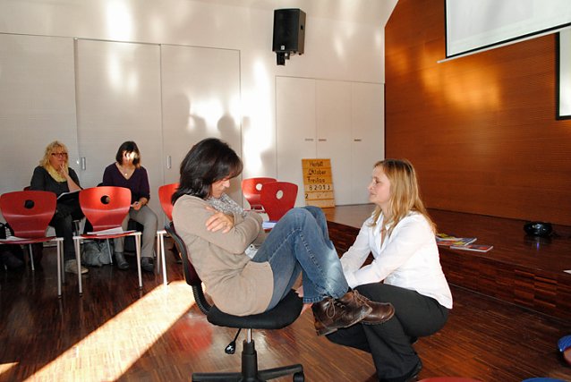 Bild: Gleichgewichtstraining im Schulalltag