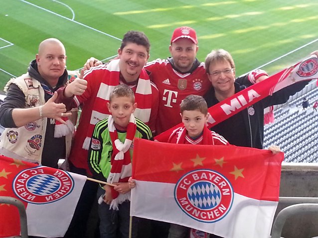 Bild: Auf Fanclub-Fahrt (2)