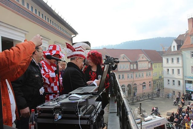 Bild: Party auf dem Markt