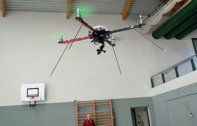 Bild: Hallenfliegen in Sondershausen