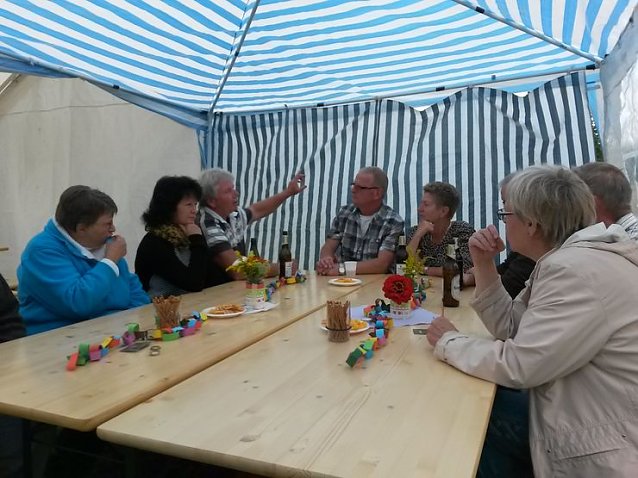 Bild: Gartenfest im Hammatal