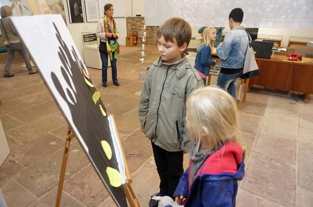 Bild: Sonderf&uuml;hrung durch Ausstellung