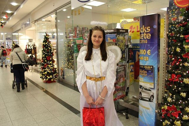 Bild: Adventsmarkt gut besucht