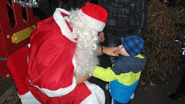 Bild: Gem&uuml;tlicher Weihnachtsmarkt in der Kindervilla