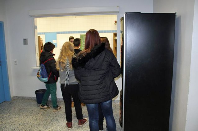 Bild: Schulkiosk er&ouml;ffnete im &Ouml;stertal