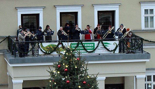 Bild: Trotz Wetterkapriolen wieder sch&ouml;ner Weihnachtsmarkt