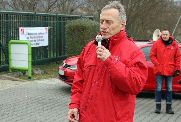 Bild: Warnstreik bei WAGO Sondershausen