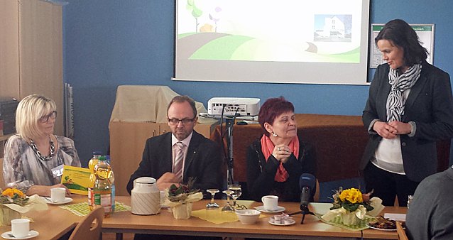 Bild: Spatenstich in Oldisleben