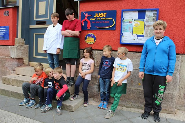 Bild: Kindertisch gestartet