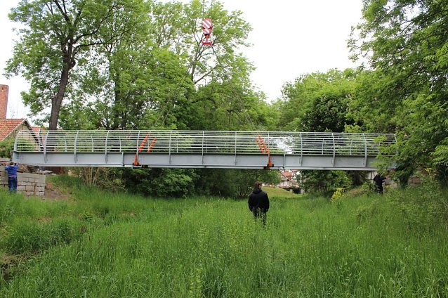 Bild: Totenbr&uuml;cke eingeh&auml;ngt
