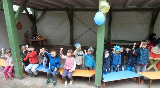 Bild: Kindertagsfeier in der Kindervilla