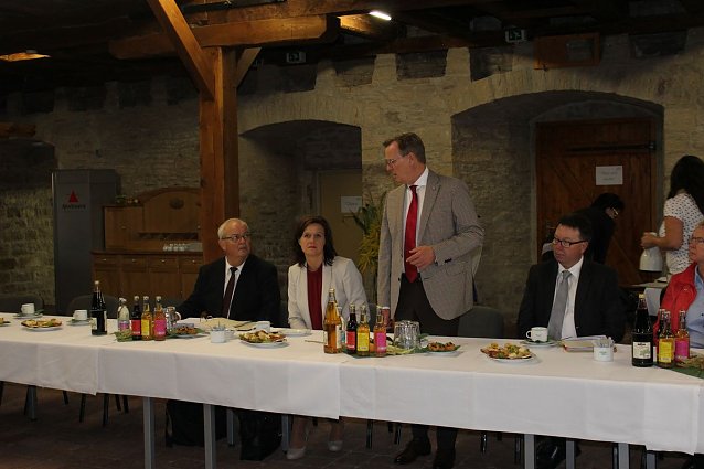 Bild: Ramelow im Kyffh&auml;userkreis (1)