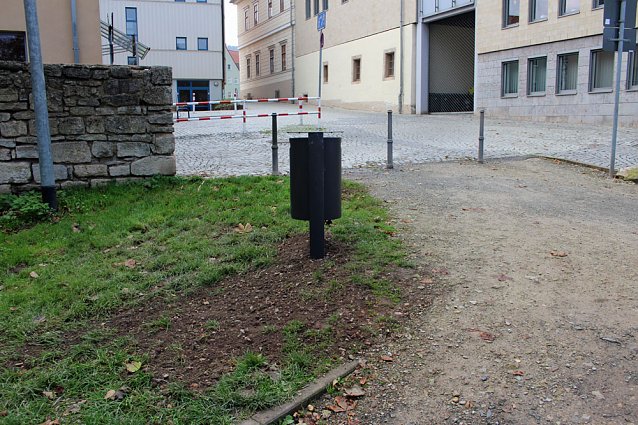 Bild: Abfallk&ouml;rbe montiert