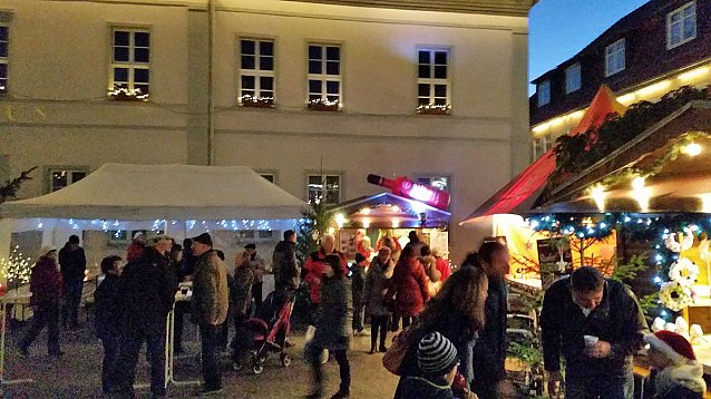 Bild: Wichtelh&uuml;tte 2015 � neues Team, dasselbe Ziel!