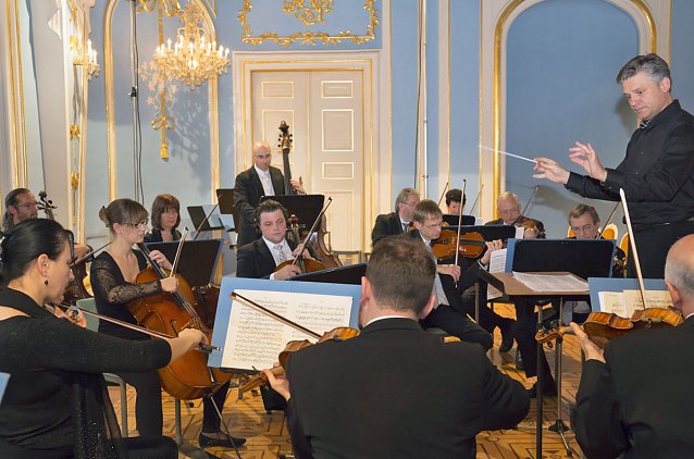 Bild: Adventliches After-Work-Konzert im Blauen Saal